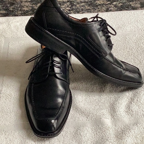 ECCO Men’s dress shoes - Picture 3 of 5